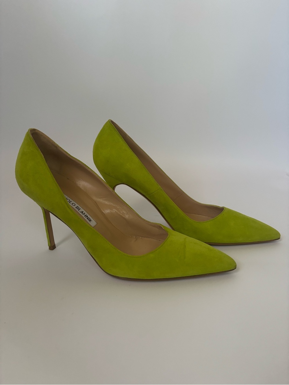 Manolo Blahnik Lime Green Suede Pointed Toe Stiletto Pumps Size 38.5